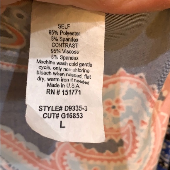 Gilli Sleeveless Maxi Dress - Picture 7 of 7